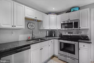 135 Chestnut St, Shillington, PA 19607 - Photo 10