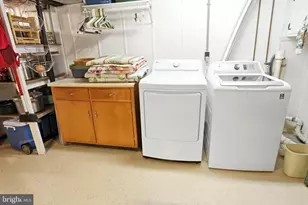 731 Cherry St, Bally, PA 19503 - Photo 68