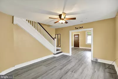645 Lancaster Avenue, Reading, PA 19611 - Photo 10