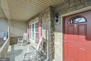 195 Sweet Birch Ln, Womelsdorf, PA 19567 - Photo 6