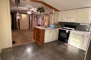 1224 Broadway Ave, Reading, PA 19606 - Photo 4
