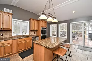 9 White Oak Dr, Fleetwood, PA 19522 - Photo 6