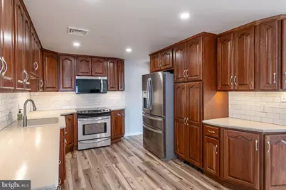 713 Acacia Avenue, Reading, PA 19605 - Photo 6