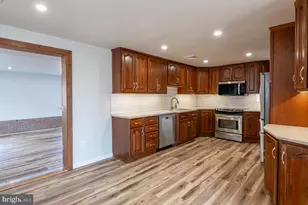 713 Acacia Ave, Reading, PA 19605 - Photo 8