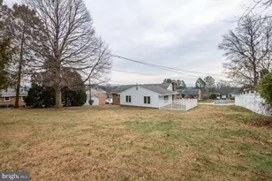 713 Acacia Ave, Reading, PA 19605 - Photo 22