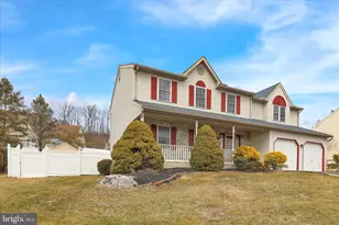 212 Pennsylvania Ave, Reading, PA 19606 - Photo 2
