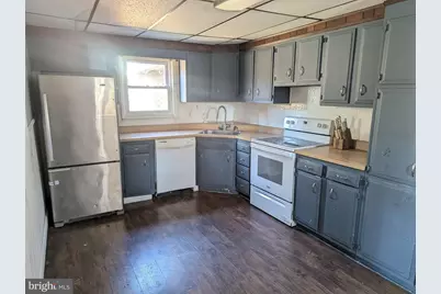 1154 E Main Street, Douglassville, PA 19518 - Photo 6