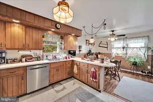 1892 Weavertown Rd, Douglassville, PA 19518 - Photo 14