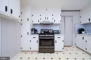 1375 Pershing Blvd, Reading, PA 19607 - Photo 12