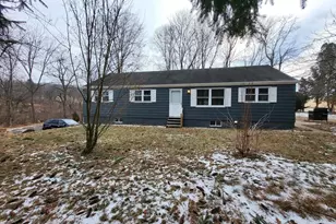 268 Birch Hill Rd, Shoemakersville, PA 19555 - Photo 2