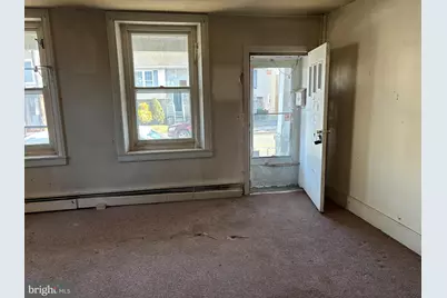 104 S 2nd Street, Womelsdorf, PA 19567 - Photo 2