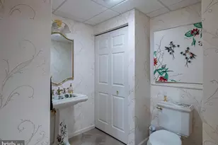 1979 Meadow Ln, Wyomissing, PA 19610 - Photo 32