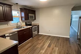 3 Grape St, West Reading, PA 19611 - Photo 8