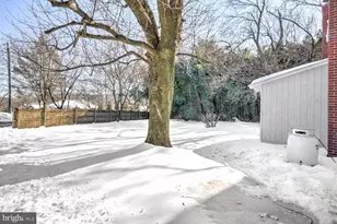 2306 Elizabeth Ave, Temple, PA 19560 - Photo 38