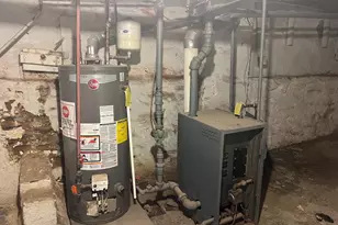 341 S 9th St, Reading, PA 19602 - Photo 10