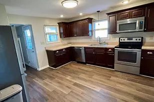 3 Grape St, West Reading, PA 19611 - Photo 8