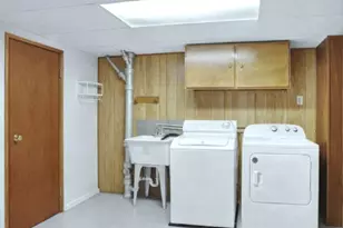 2413 Reading Blvd, Reading, PA 19609 - Photo 30