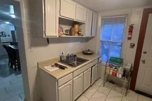 135 S 10th St, Reading, PA 19602 - Photo 6