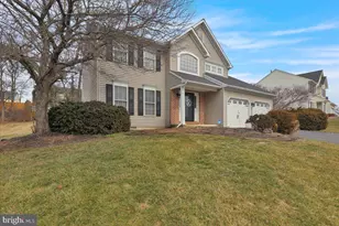 6 Lenape Dr, Morgantown, PA 19543 - Photo 2