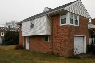 909 Brighton Ave, Reading, PA 19606 - Photo 6