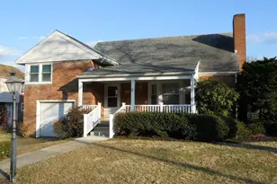 909 Brighton Ave, Reading, PA 19606 - Photo 1