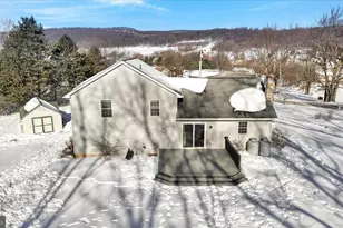 245 Dove Rd, Fredericksburg, PA 17026 - Photo 8