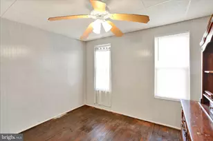 441 Linden St, Reading, PA 19604 - Photo 10