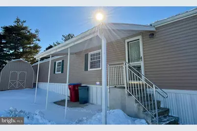 1004 Heath Avenue, Reading, PA 19605 - Photo 2