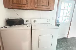 1079 Sage Ave, Reading, PA 19605 - Photo 12