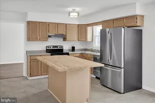 116 S Kelly Dr, Birdsboro, PA 19508 - Photo 8