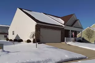 16 Danbury Ct, Reading, PA 19605 - Photo 2