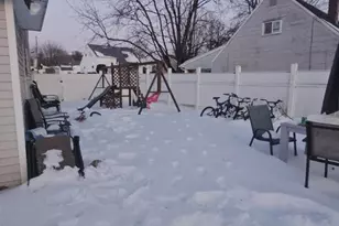 906 Sutters Mill Ln, Temple, PA 19560 - Photo 16