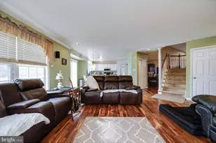 390 Wingspread Dr, Reading, PA 19606 - Photo 12