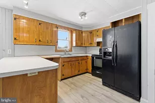 517 E Main St, Birdsboro, PA 19508 - Photo 12