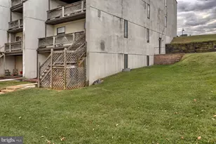 1334 Wyomissing, West Lawn, PA 19609 - Photo 2