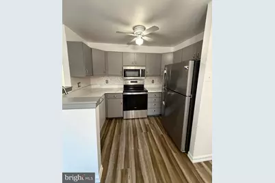 1334 Wyomissing, West Lawn, PA 19609 - Photo 18