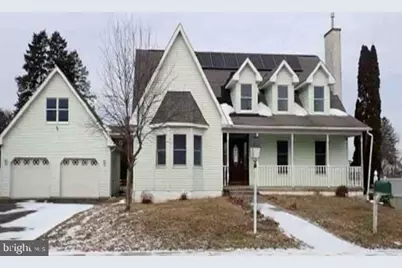 300 Beckley Street, Wernersville, PA 19565 - Photo 1