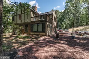 37 Fawn Dr, Reading, PA 19607 - Photo 4