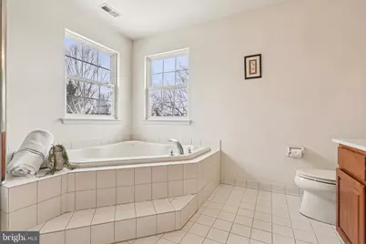 230 N Shadybrooke Drive, Douglassville, PA 19518 - Photo 46