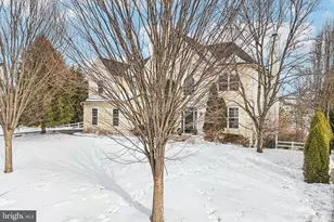230 N Shadybrooke Dr, Douglassville, PA 19518 - Photo 54
