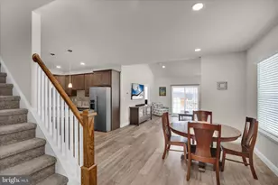 231 Sunglo Dr, Leesport, PA 19533 - Photo 4