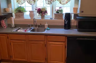 1367 Perkiomen Ave, Reading, PA 19602 - Photo 8