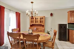 1007 Bowman St, Reading, PA 19605 - Photo 4