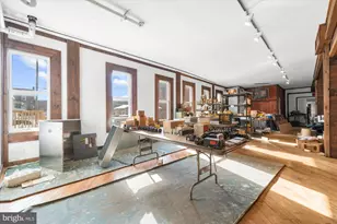 102 S Richmond St, Fleetwood, PA 19522 - Photo 6