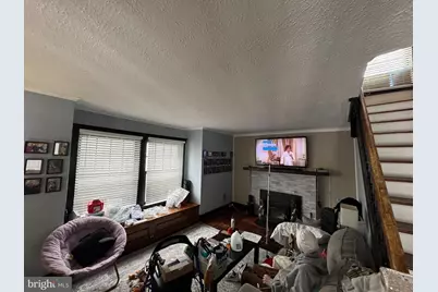 405 Carsonia Avenue, Reading, PA 19606 - Photo 6