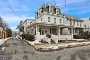 17 E Summit St, Mohnton, PA 19540 - Photo 2