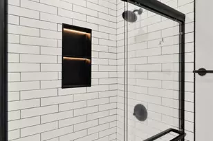 948 N 12th St, Reading, PA 19604 - Photo 14