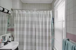 1243 Greenwich St, Reading, PA 19604 - Photo 12