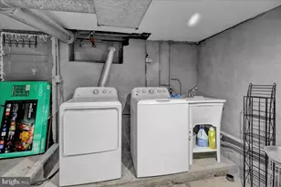 1243 Greenwich St, Reading, PA 19604 - Photo 18