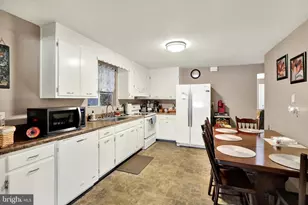 124 Fairmount Ave, Reading, PA 19606 - Photo 16